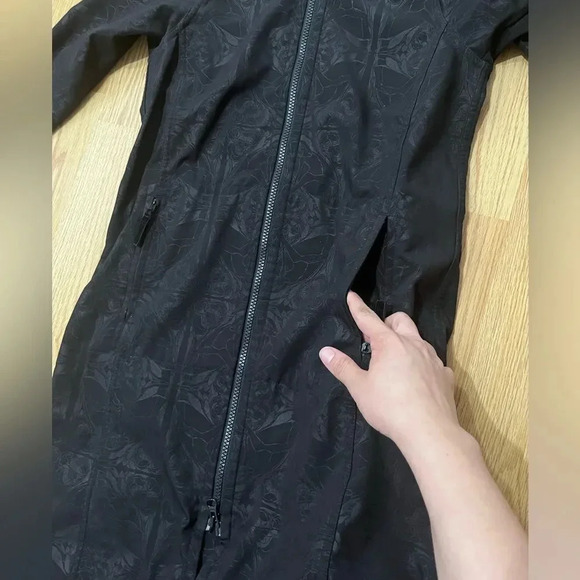 Rare Lululemon Apres Long Yoga Women’s Jacket Size 2 - Picture 7 of 15